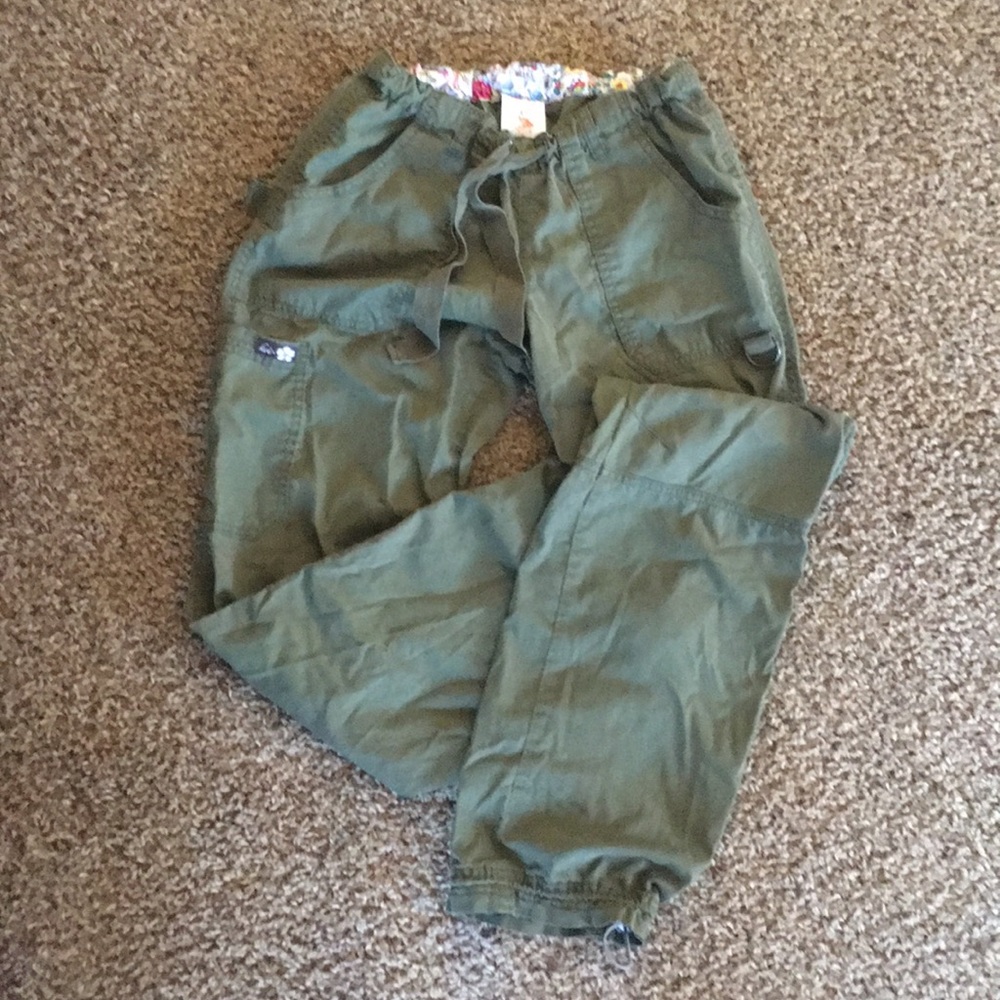 Koi Lindsey Scrubs